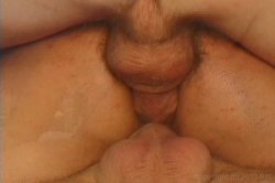 Captura de 'My Hairy and Natural 3 Way Babe' nº 24