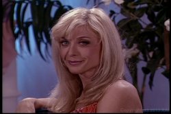 Captura de 'Nina Hartley's Advanced Guide to Sex Toys' nº 110