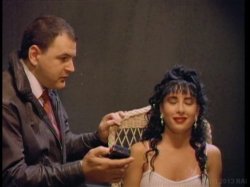 Captura de 'New Wave Hookers 2' nº 37