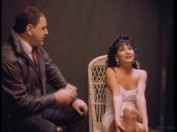 Captura de 'New Wave Hookers 2' nº 42