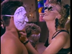 Captura de 'New Wave Hookers 2' nº 137