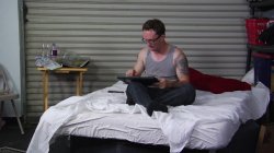 'Kinky Cuckold 4' screenshot nº 2