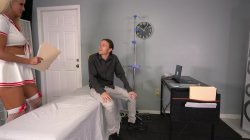 'Medical Exam Turns Naughty: Bree Brooks' Titty Fuck' screenshot nº 2