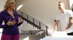Captura de 'Irresistible Big MILF Tits 2' nº 28