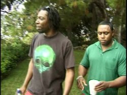 Captura de 'Black Beach Patrol 6' nº 3