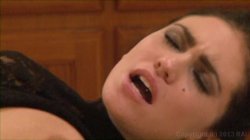 Captura de 'Real Housewives of South Beach XXX' nº 95