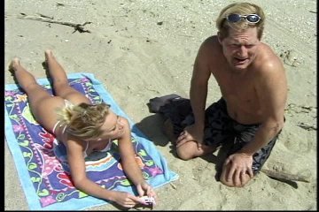 Anal Beach Babe