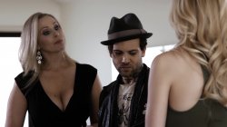 Captura de 'Turn The Page' nº 7