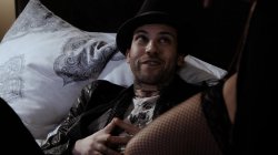 Captura de 'Turn The Page' nº 8