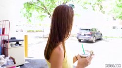 'Public Sex Adventures 5' screenshot nº 60