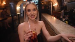 Captura de 'A Day With Dakota Dove' nº 76