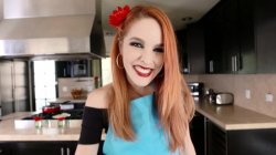 Captura de 'POV With Stunning Redheads' nº 21