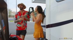 Captura de 'Step Family Summer Vacation' nº 55