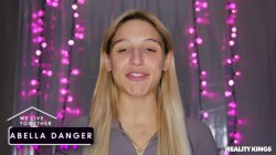 Captura de 'We Live Together Season 1' nº 68