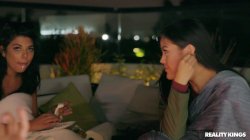 Captura de 'We Live Together Season 1' nº 95