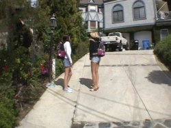 'Gullible Teens' screenshot nº 3