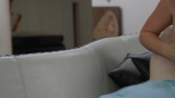 Captura de 'Sneaky MILFS 2' nº 102