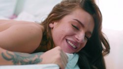 Captura de 'Open House Obscenity' nº 76