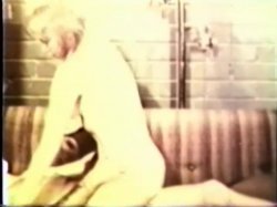 'Peepshow Loops 3: 1970s (All Color)' screenshot nº 107