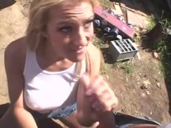 Captura de 'White Trash Whore 31' nº 13