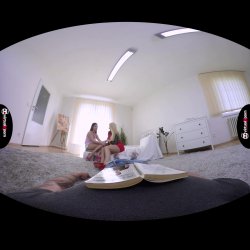 'Virtual Group Sex Orgy' screenshot nº 11