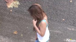 Captura de 'Asian Cutie In Thongs Gives Blowjob Outdoors And Is Rewarded With Mouthful Of Cum' nº 13