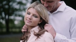 Captura de 'Behind Closed Doors' nº 4