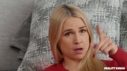'Moms Lick Teens Vol. 28' screenshot nº 31