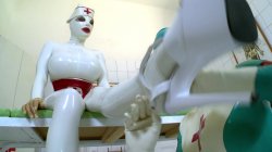 Captura de 'Lucy Loves Latex Lesbians' nº 52