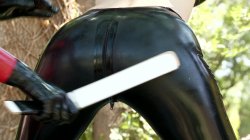 Captura de 'Lucy Loves Latex Lesbians' nº 106