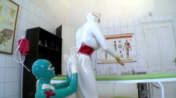 Captura de 'Lucy Loves Latex Lesbians' nº 14