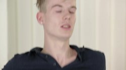 Captura de 'Bi Cuckold 2' nº 123
