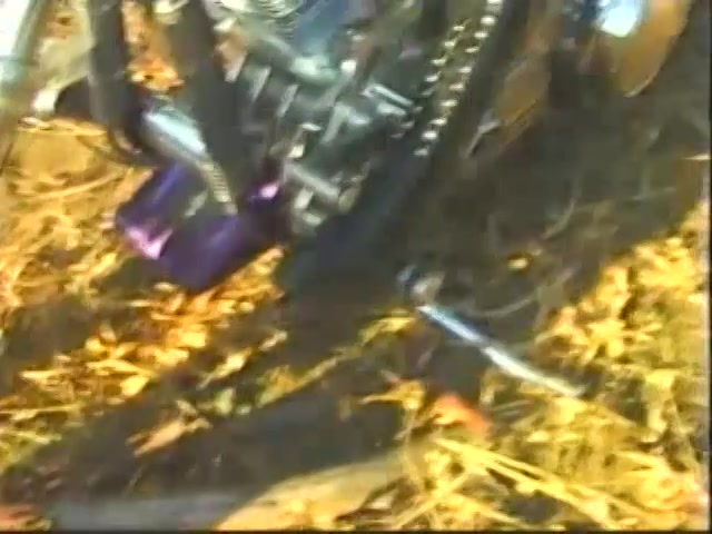 S.M.U.T. 10 - Scene 3