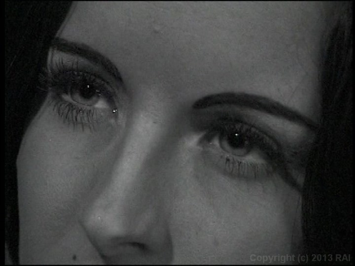 Wild Lesbian Threesome