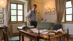 Captura de 'Russian Institute Lesson 17 - Sex Lesson (French)' nº 21