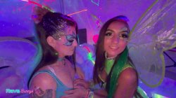 'Sasha Tatcha And Tiny Rhea Turn A Neon Afterparty Into Total Chaos!' screenshot nº 6