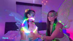 'Sasha Tatcha And Tiny Rhea Turn A Neon Afterparty Into Total Chaos!' screenshot nº 13
