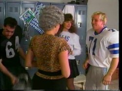 Captura de 'Grandma Does Dallas' nº 137