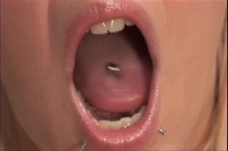 Captura de 'Cum Swallowing College Sluts #2' nº 97