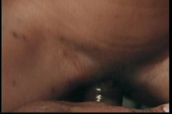 Captura de 'Black Carnal Coeds 2' nº 127