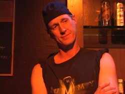 Captura de 'Bar Flies' nº 83