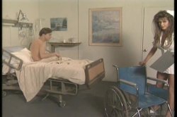 Captura de 'Busty Backdoor Nurses' nº 32