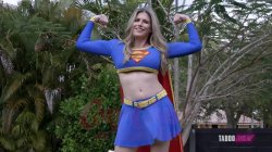 'Gigi Sweets and Cory Chase in Super Sex Battle' screenshot nº 1