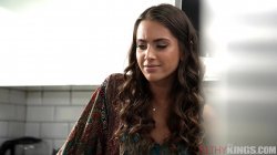 Captura de 'The 20 Year Old Virgin' nº 34