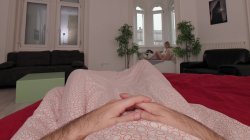 'Between Bookmarks starring Lily Blossom' screenshot nº 6