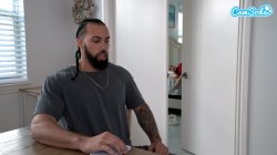 'My Naughty Step Mom Seduced Me!' screenshot nº 2