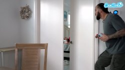 'My Naughty Step Mom Seduced Me!' screenshot nº 3
