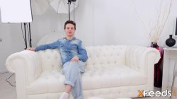 'First Anal at a Casting' screenshot nº 3
