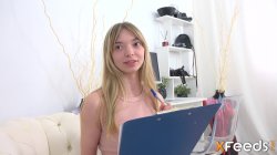 'First Anal at a Casting' screenshot nº 7