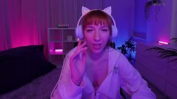 'Erotic Gaming Session starring Lilly Mays' screenshot nº 11